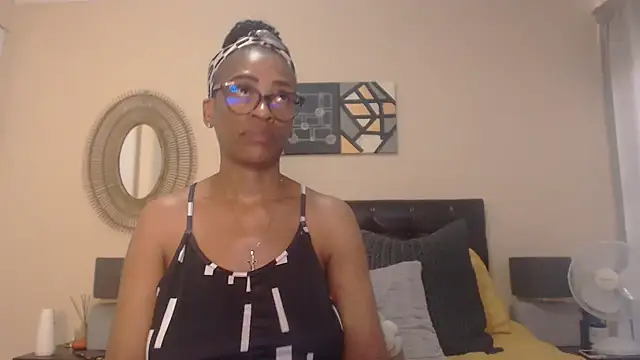 Snapshot of Creamyass22 chatting on 03.22.25 Creamyass22 online show from 03.22.25