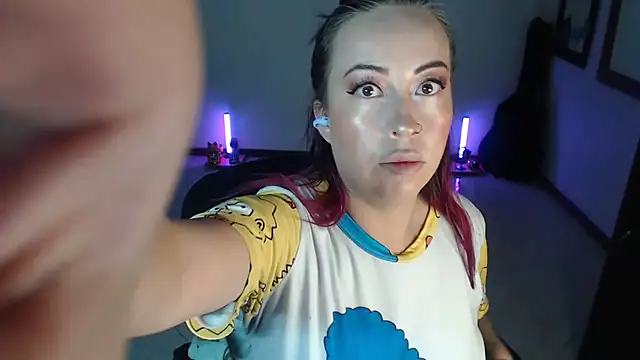 charlottezoe15 online show from 04.19.26