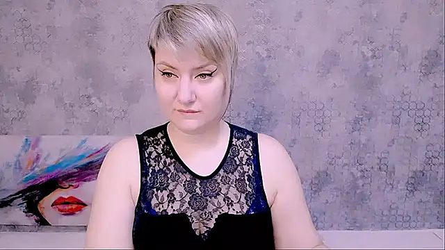 Djullia online show from 02.08.25