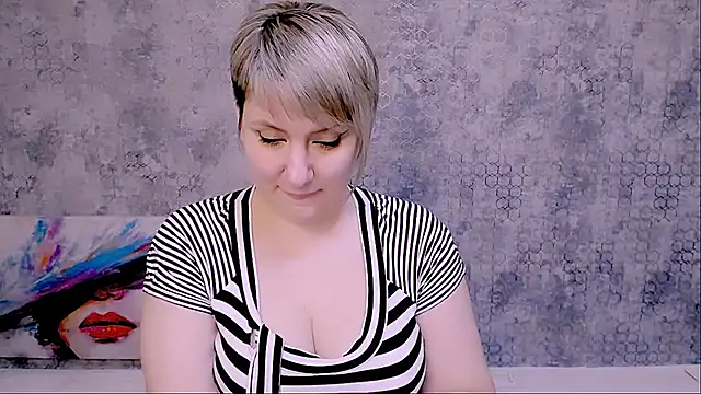 Djullia online show from 02.09.25