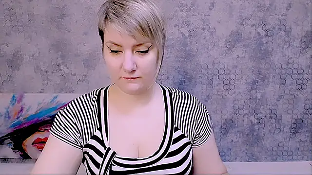 Djullia online show from 02.17.25