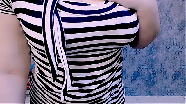 Djullia online show from 02.23.25