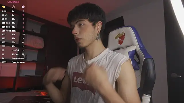 Snapshot of _morghan_ chatting on 11.11.25 morghan online show from 11.11.25