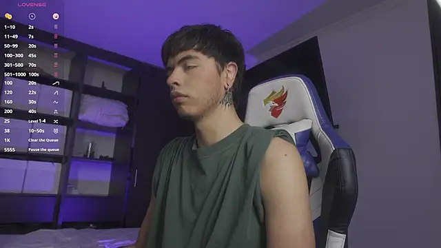 Snapshot of _morghan_ chatting on 12.02.25 morghan online show from 12.02.25