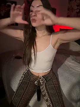 Snapshot of jade_369 chatting on 01.28.25 jade 369 online show from 01.28.25