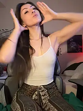 Snapshot of jade_369 chatting on 02.01.25 jade 369 online show from 02.01.25