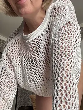 sensualEmilia online show from 05.17.26