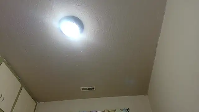 Emihaze online show from 04.18.26