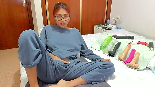 Honney sugar19 online show from 04.11.26