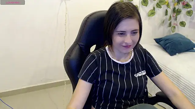 tania sweet   online show from 01.17.25