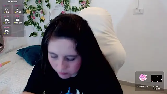 tania sweet   online show from 03.18.26