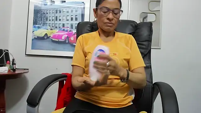 Aries Mature online show from 09.13.25