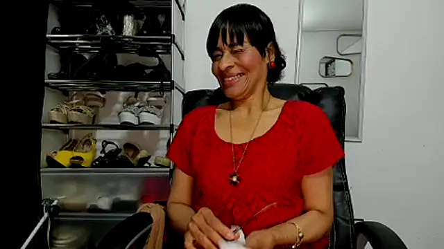 Aries Mature online show from 04.19.26