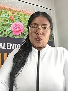   valentina18 online show from 03.20.26