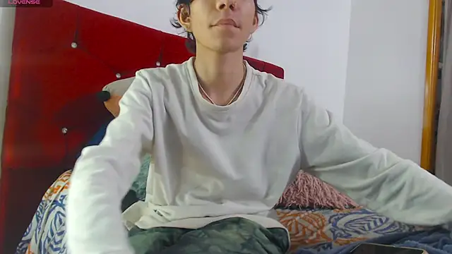 LAICK 01 online show from 04.21.26