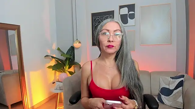 Snapshot of _Nicoletteshea_ chatting on 07.07.26 Nicoletteshea online show from 07.07.26