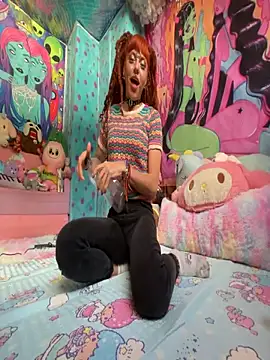 Snapshot of BABYUNICORN chatting on 09.19.25 BABYUNICORN online show from 09.19.25