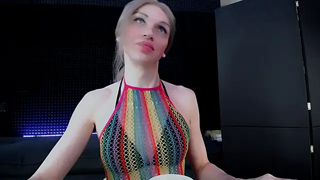 Snapshot of Hardy_Green chatting on 09.19.25 Hardy Green online show from 09.19.25