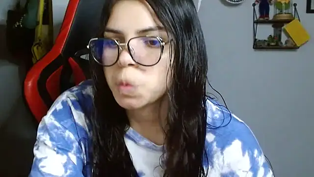 Nikkykora15 online show from 01.11.25