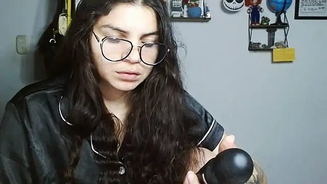 Nikkykora15 online show from 01.23.25