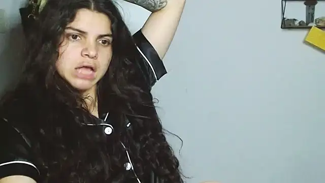 Nikkykora15 online show from 01.30.25