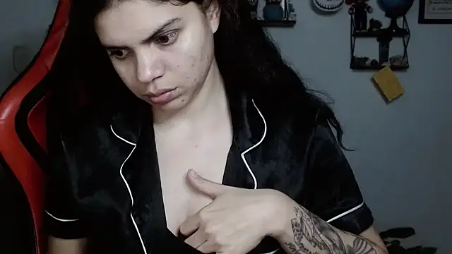 Nikkykora15 online show from 02.25.25