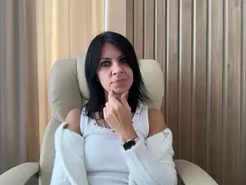 InjaAtHome online show from 09.11.25