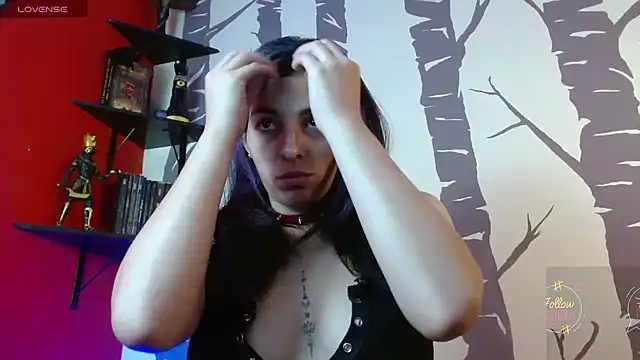 julieth sex1 online show from 02.28.25