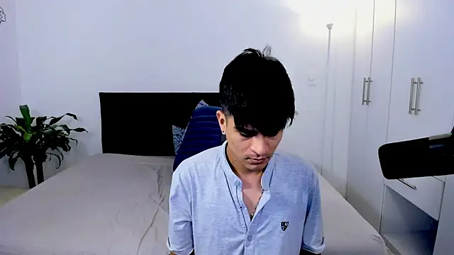 Snapshot of Eiden_allenx chatting on 01.03.25 Eiden allenx online show from 01.03.25