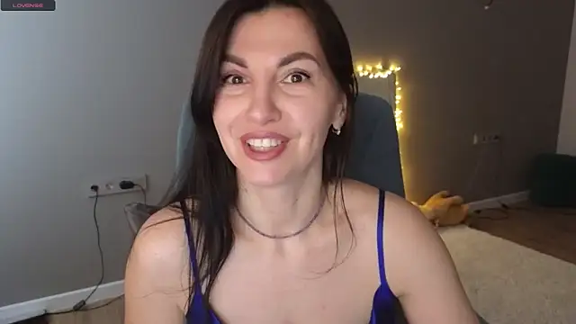 Mary love16 online show from 03.10.25