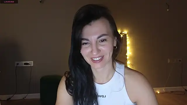 Mary love16 online show from 03.17.25