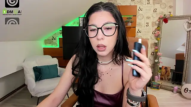 EmillyTaylor online show from 03.26.26