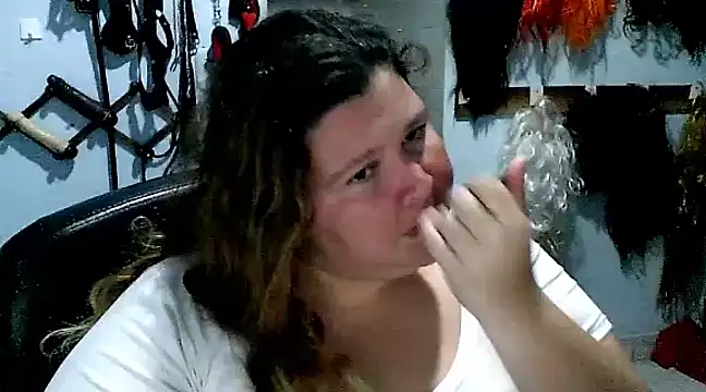 squirt322bbw online show from 02.12.25