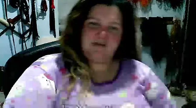 squirt322bbw online show from 02.17.25