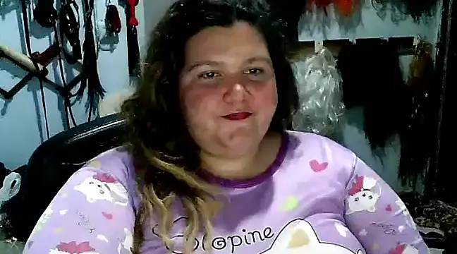 squirt322bbw online show from 02.17.25