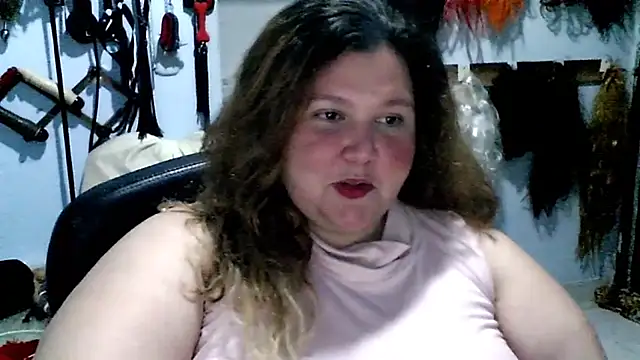 squirt322bbw online show from 02.22.25
