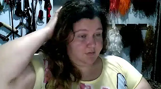 squirt322bbw online show from 02.25.25