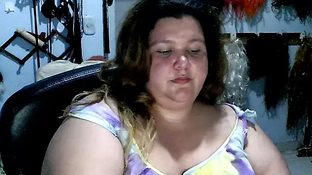 squirt322bbw online show from 03.09.25