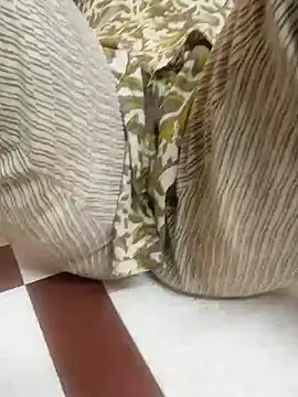 Snapshot of Beautifulsex4u chatting on 12.14.24 Beautifulsex4u online show from 12.14.24