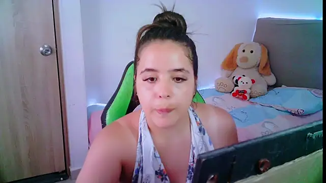 Snapshot of _alicia_z chatting on 01.31.25 alicia z online show from 01.31.25