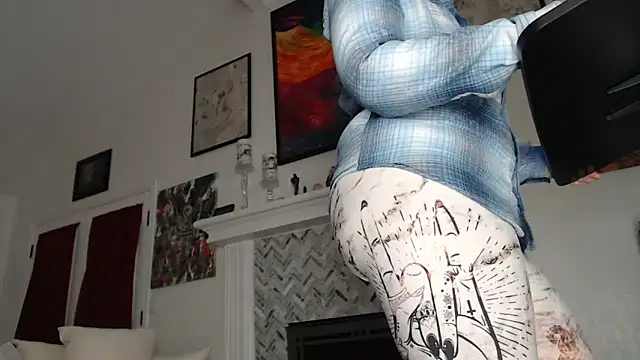 AuroraWillows online show from 02.19.25