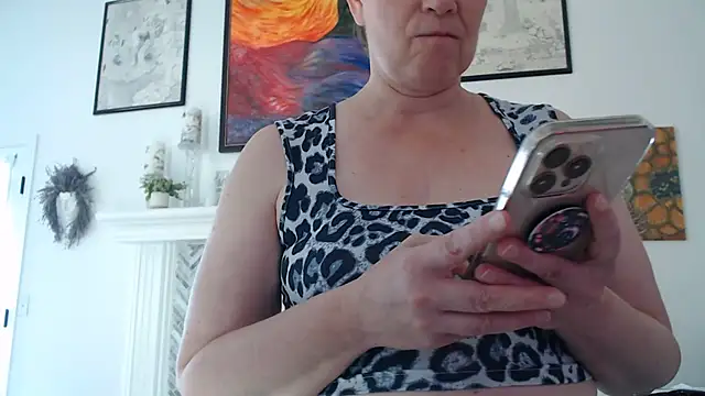 Snapshot of AuroraWillows chatting on 07.18.26 AuroraWillows online show from 07.18.26