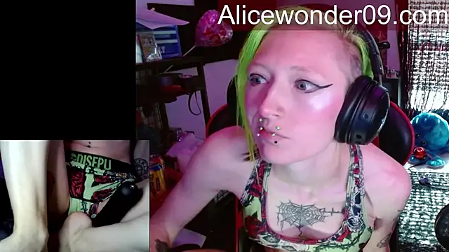 alicewonder09 online show from 03.24.26