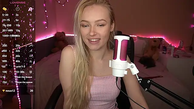 Snapshot of AmandaFiree chatting on 02.02.26 AmandaFiree online show from 02.02.26