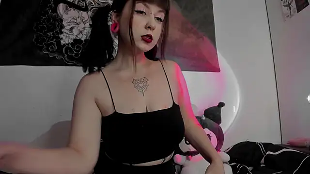 t0riayun0 online show from 01.10.25