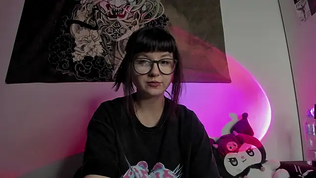 t0riayun0 online show from 01.16.25