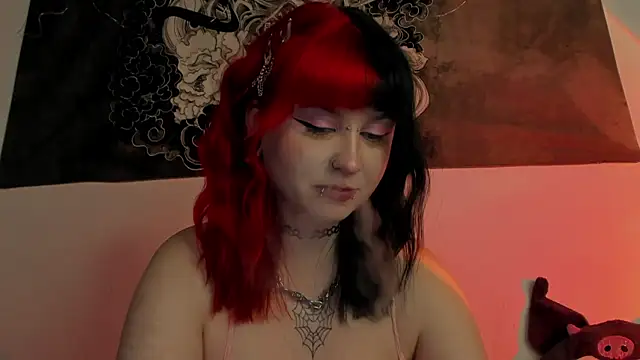 t0riayun0 online show from 01.31.25