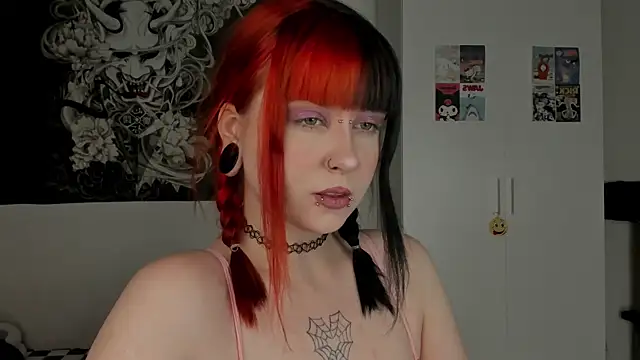 t0riayun0 online show from 03.02.25