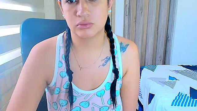 sara2520 online show from 03.24.26