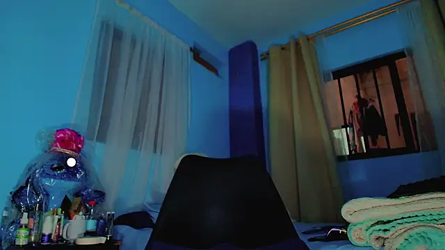 catalinabrawn1 online show from 04.21.26